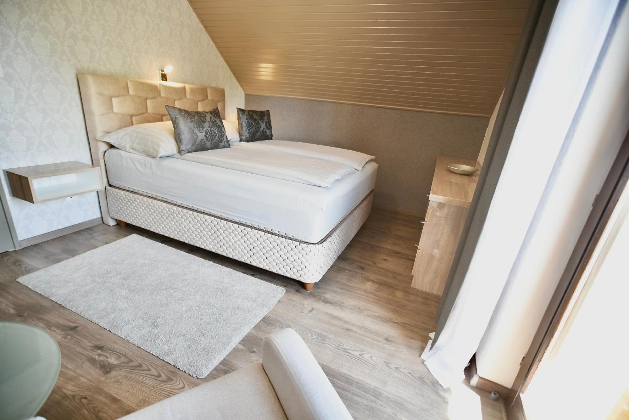 Crystal Apartman Mórahalom Eksteriør bilde