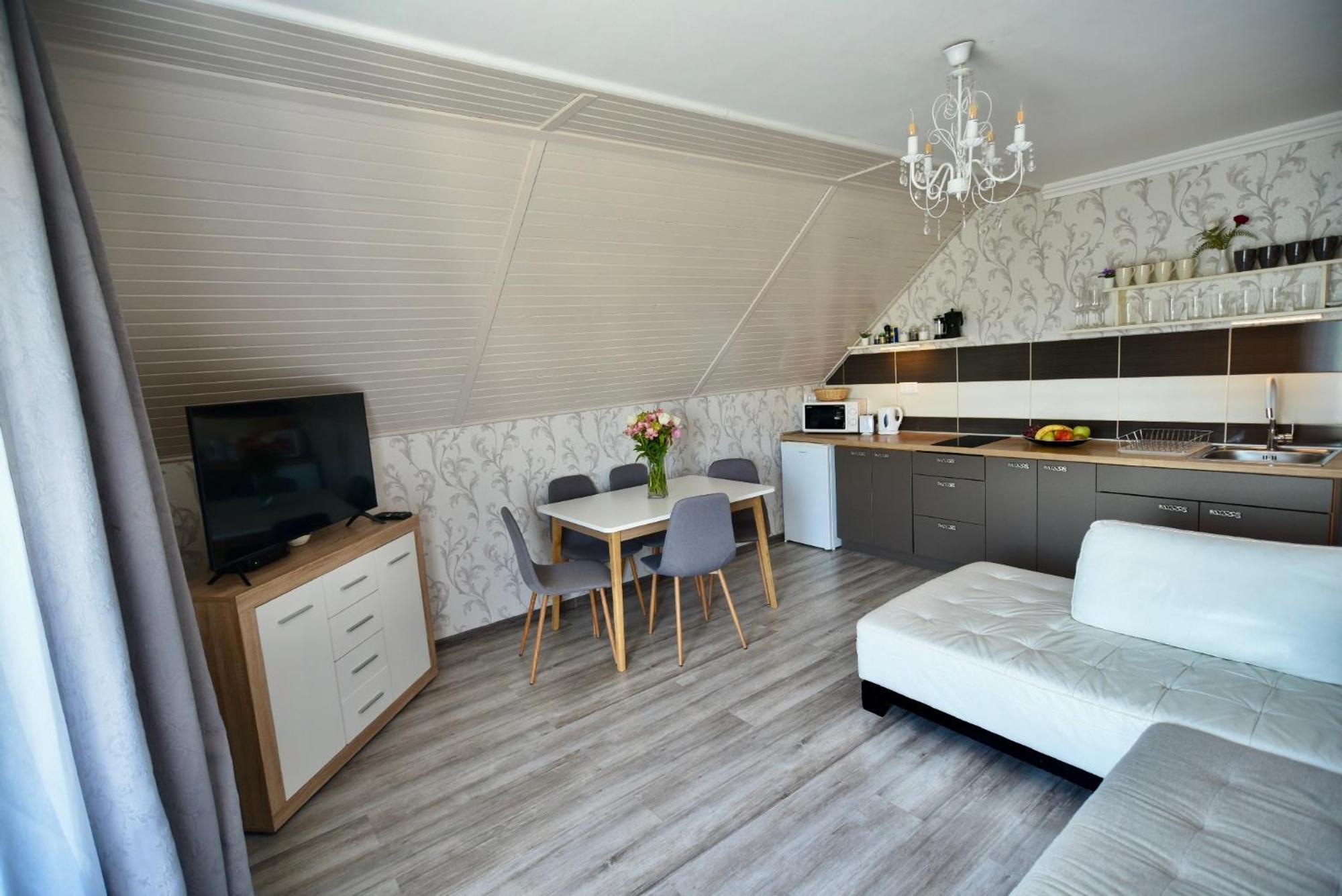 Crystal Apartman Mórahalom Eksteriør bilde