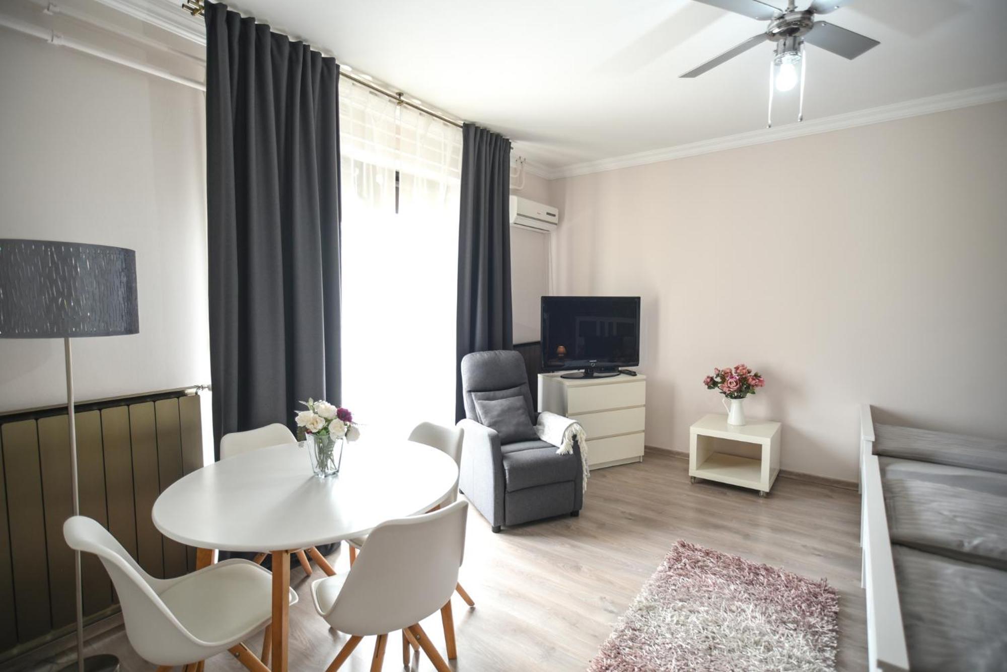 Crystal Apartman Mórahalom Eksteriør bilde
